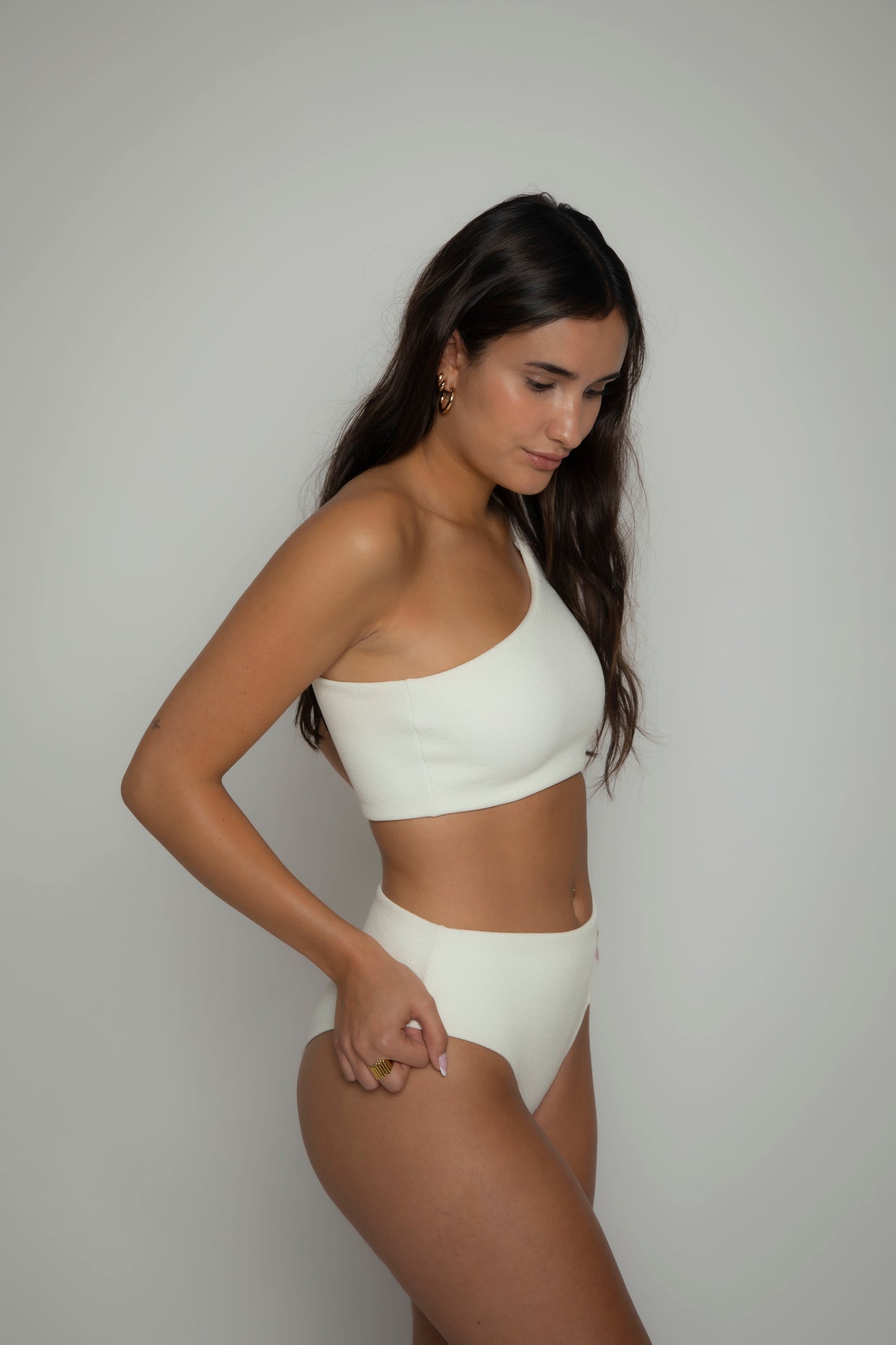 Off-white one shoulder textured swimsuit, onepiece