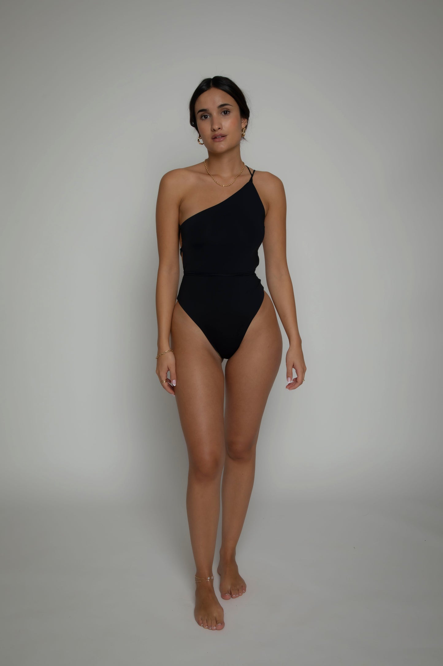 Black one shoulder swimsuit, onepiece