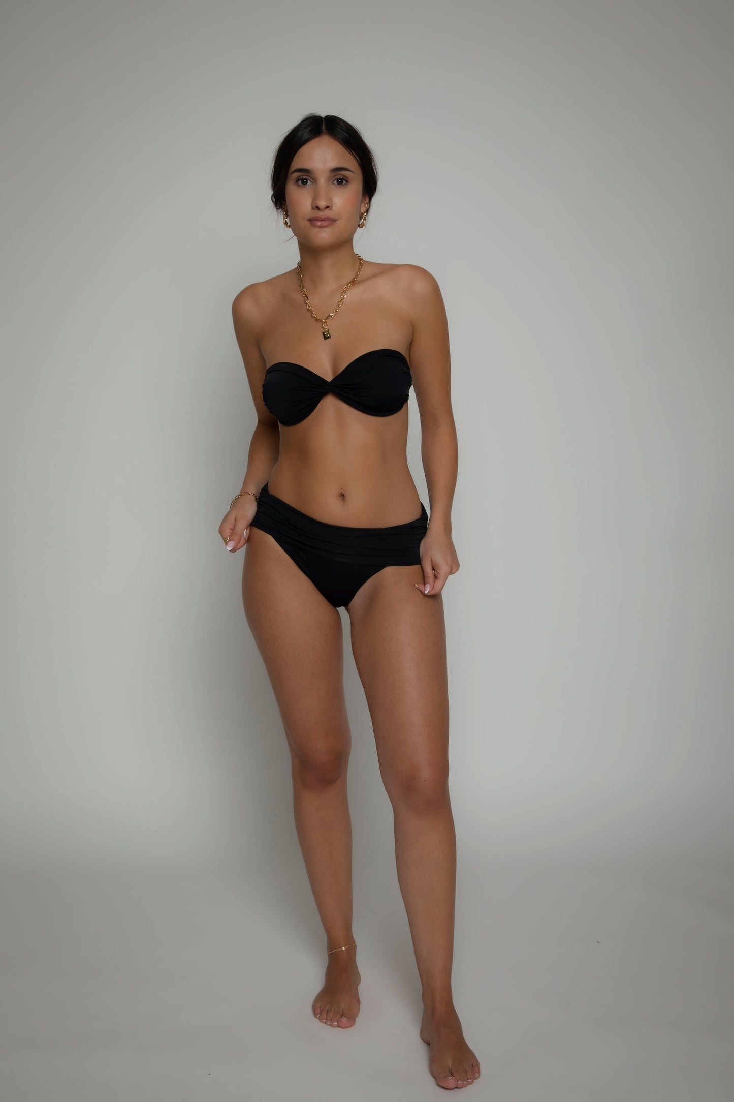 Black bikini strapless top