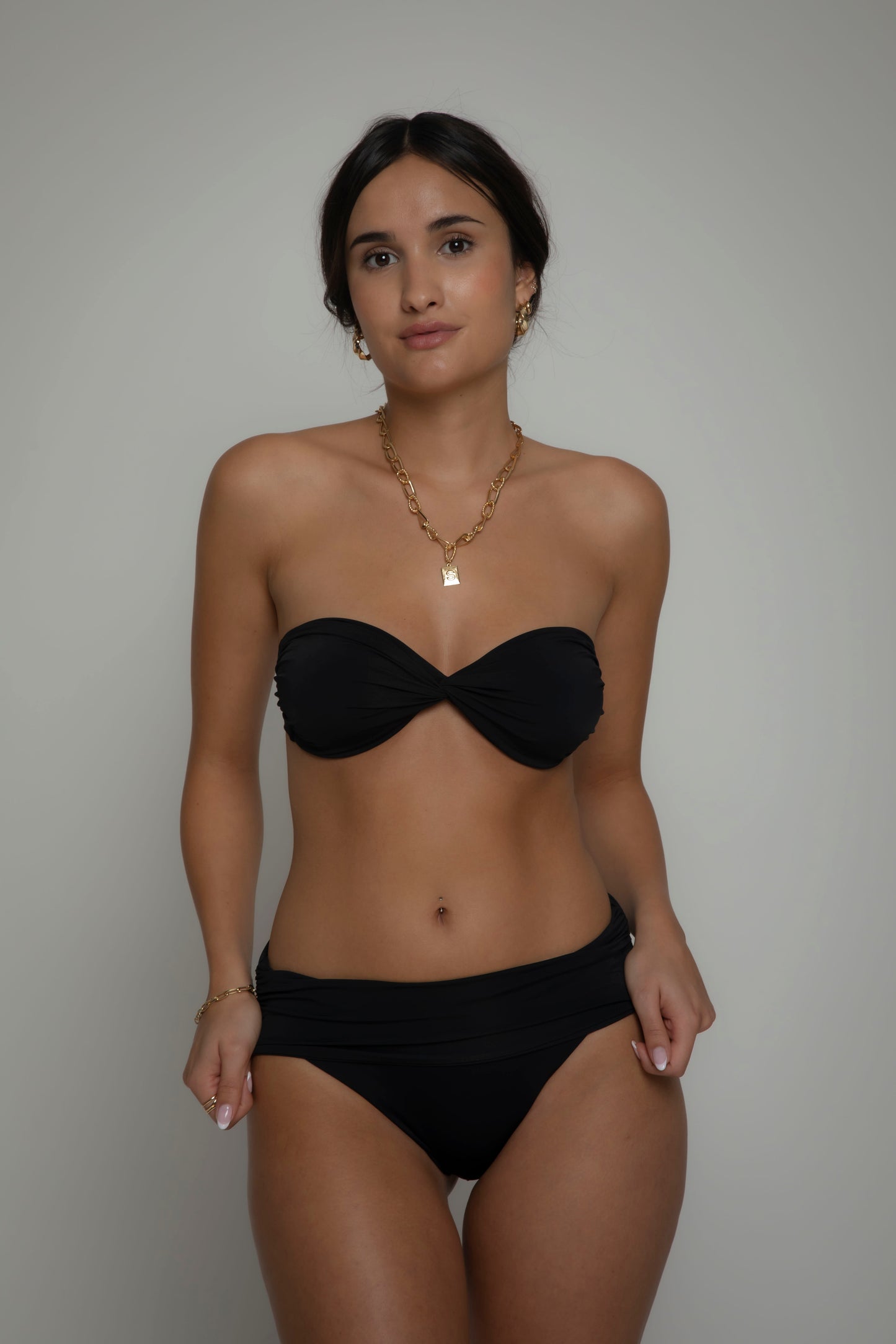 Black bikini strapless top