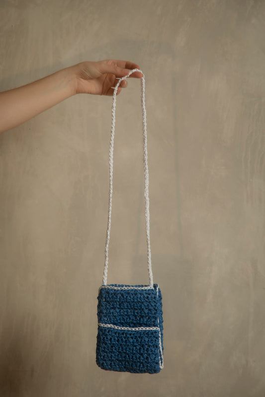 Blue and white crochet bag