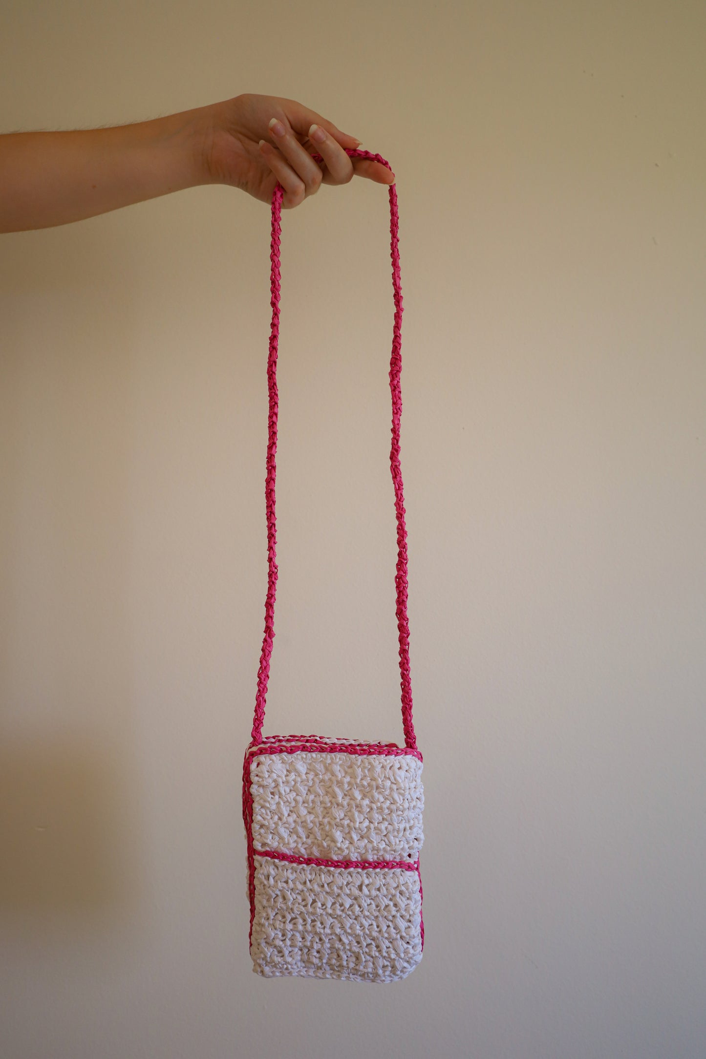 White and pink crochet bag